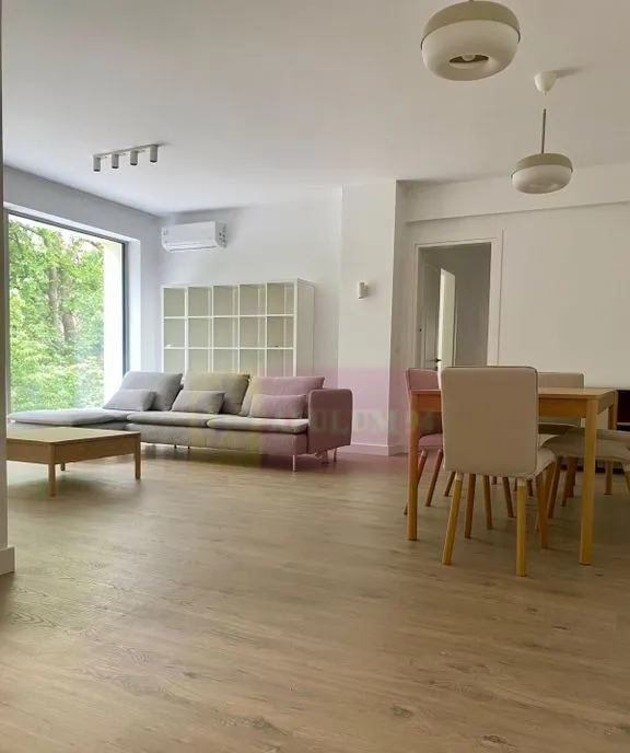 Armeneasca 4 camere 109 mp mobilat utilat boutique