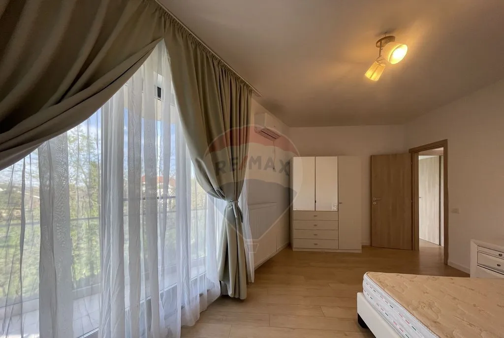Apartament 4 camere parcare Pod Pipera Meridian