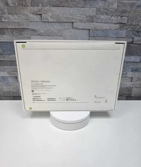 Apple MacBook Neo Amanet Doamna Ghica Cod 104330