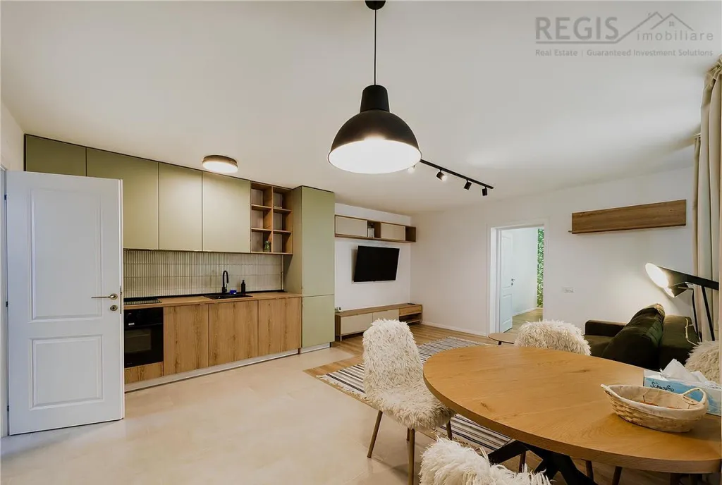 Apartament modern cu 2 camere ultracentral pe str Republicii