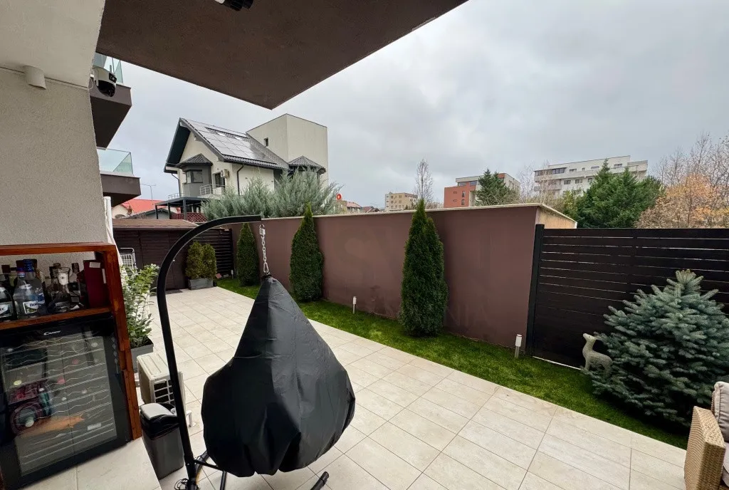 3 camere cu terasa de 75 mp Sisesti