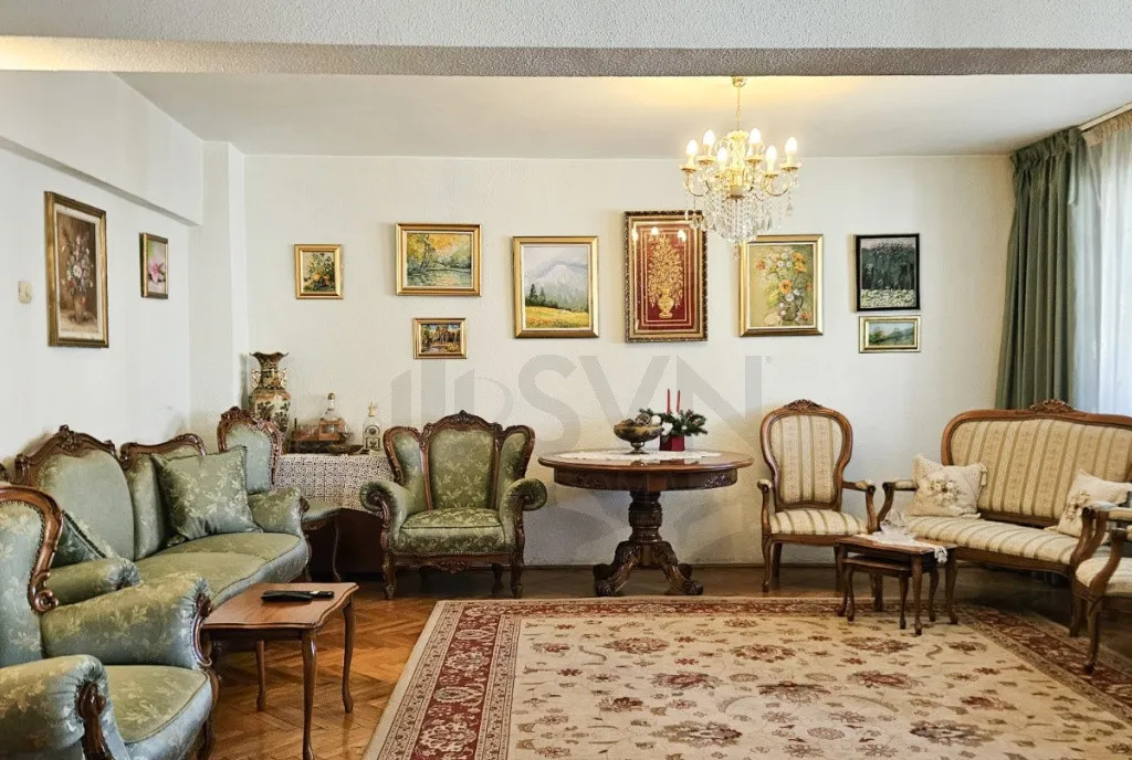 Apartament 4 camere I Decebal