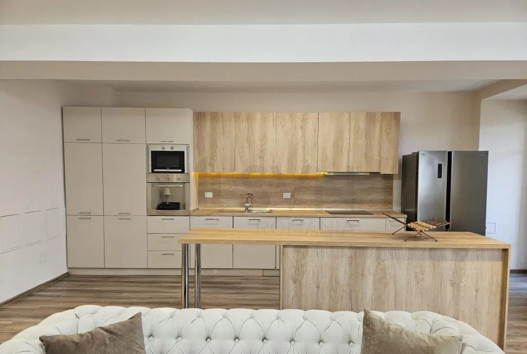 Apartament 4 Camere Spatios si Elegant