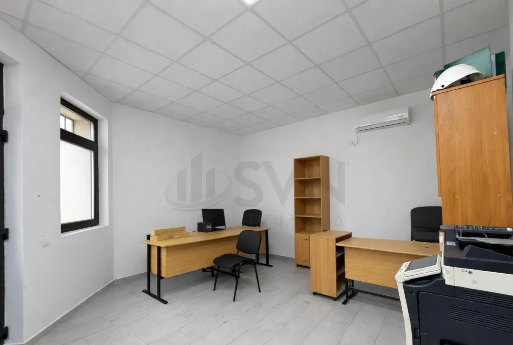 Spatiu birou l vila singura in curte l 5 camere l domenii