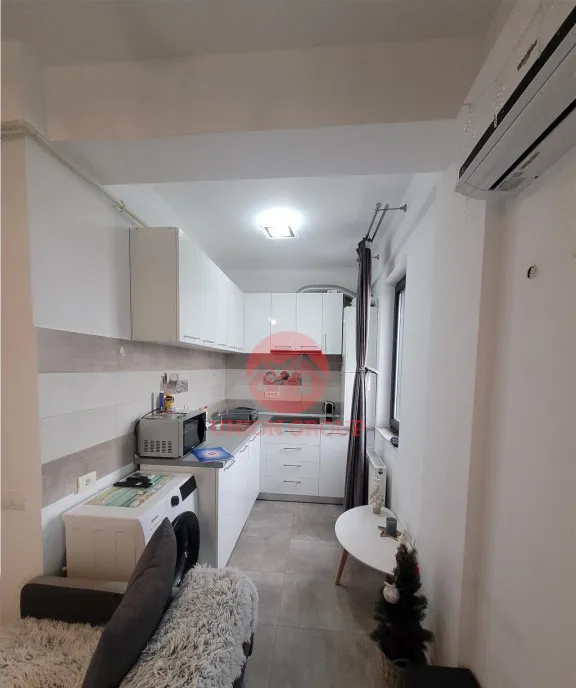 Super Studio Mamaia Nord Mobilat si Utilat Complet Loc de