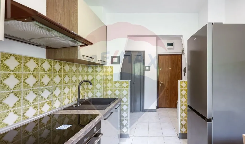 Apartament 2 camere Aluminei Rogerius Oradea de vanzare