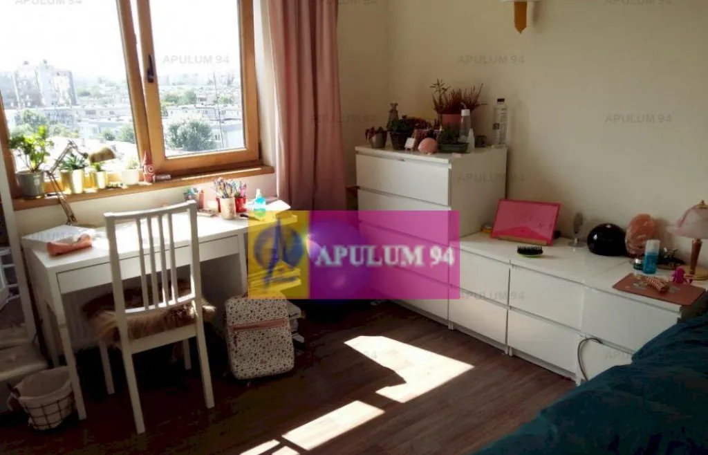 Vanzare apartament 3 camere zona Vitan Mall