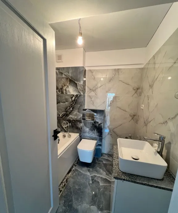 Adamant towers 2 camere 72mp finalizat Rond Vechi
