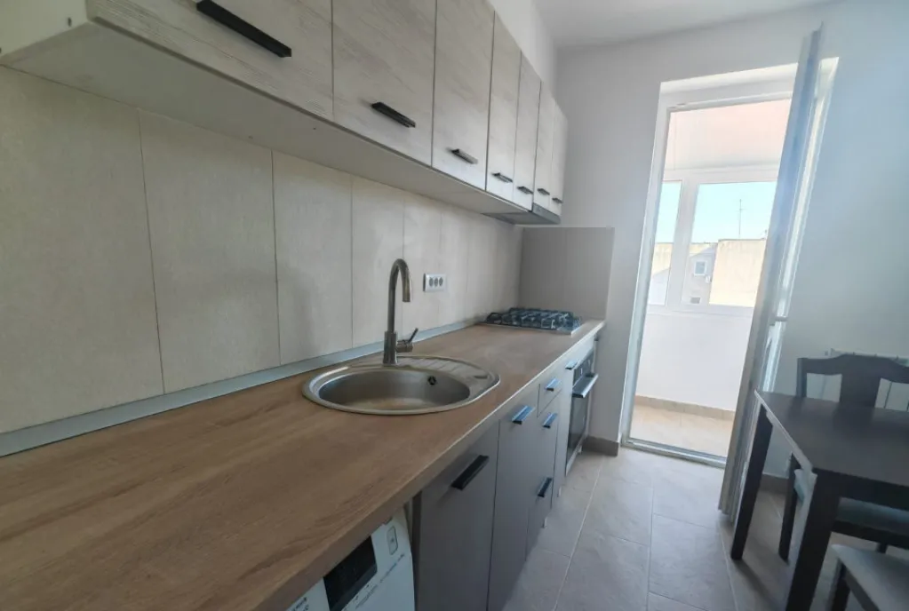 Apartament 2 camere termen lung situat in centrul Constant