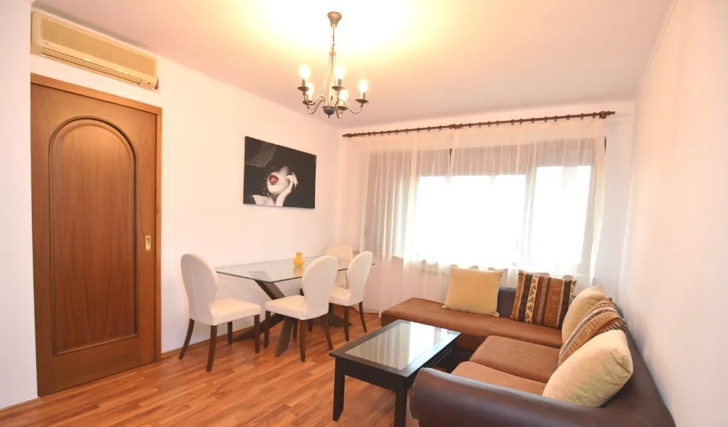 Apartament 3 Camere Piata Victoriei Localizare Extraordinara