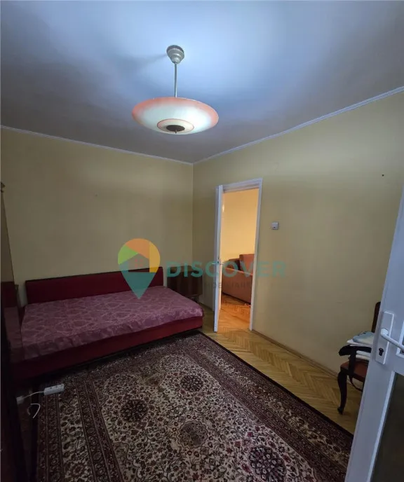 12 06 2026 Tudor Vladimirescu 3 camere etaj 1 langa Iuli