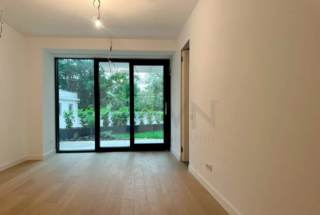 Apartament de inchiriat birou Aviatorilor l Terasa si gra