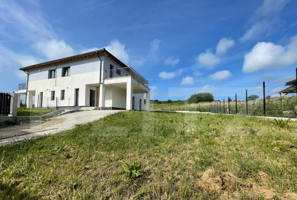Casa duplex in Corusu - 121 mp 169 900