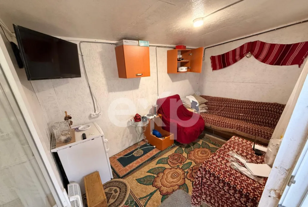 Casa semifinisata Buzoiesti Teren generos 2 900 mp