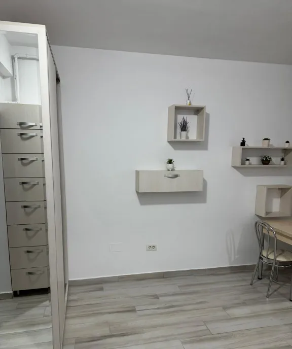 Militari Residence garsoniera 32mp etaj 5 complet renova