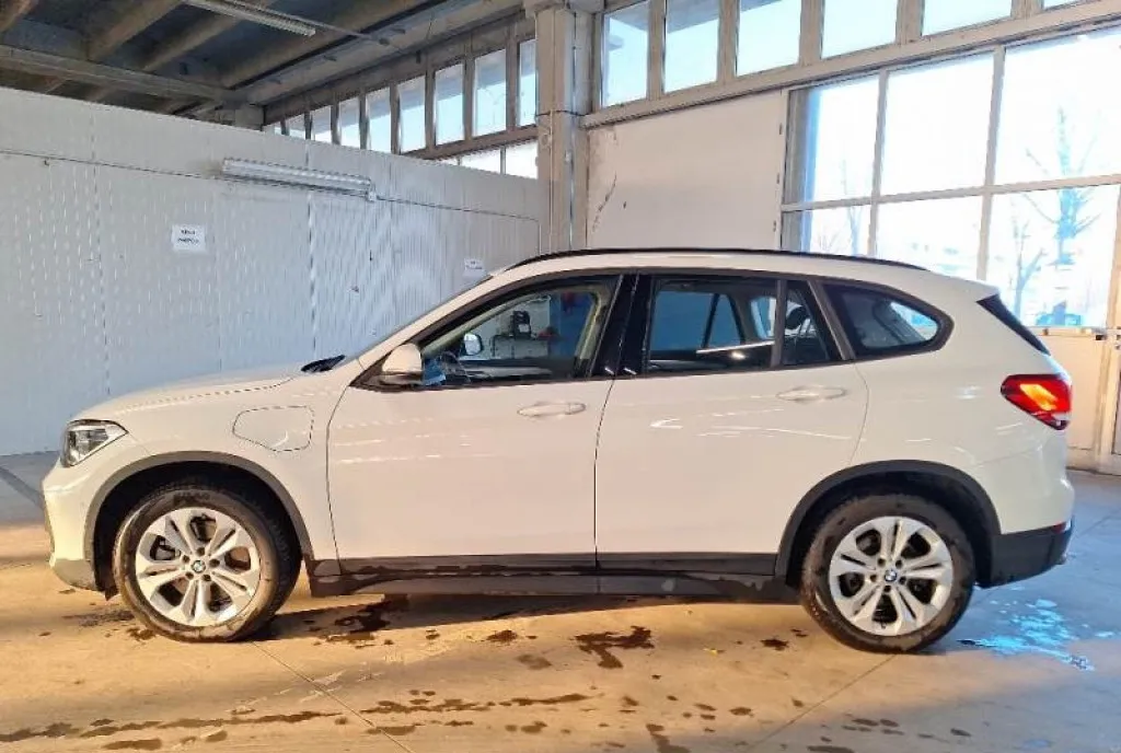 BMW X1 xDrive 25e - Business - Hibrid Plug-in Automatic 4x4 SOH 91 18 750 eur