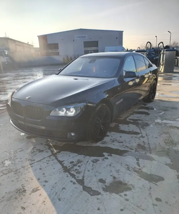 BMW seria 7 f01 2009 euro 6 11 000 eur