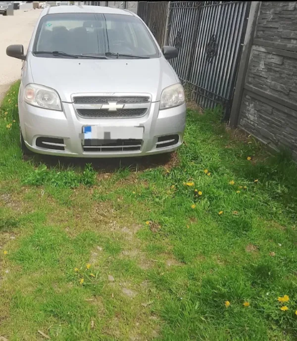 Chevrolet aveo 2011 2 100 eur