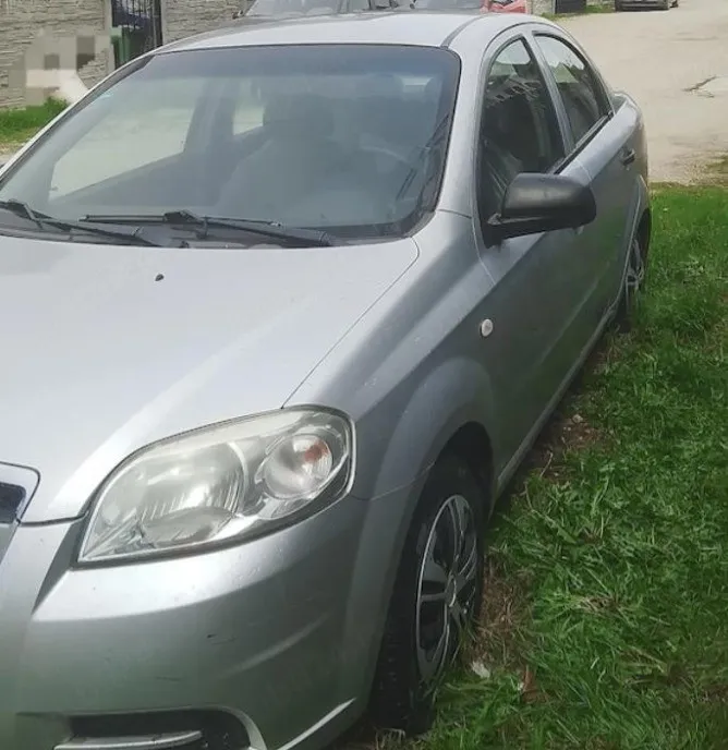 Chevrolet aveo 2011 2 100 eur