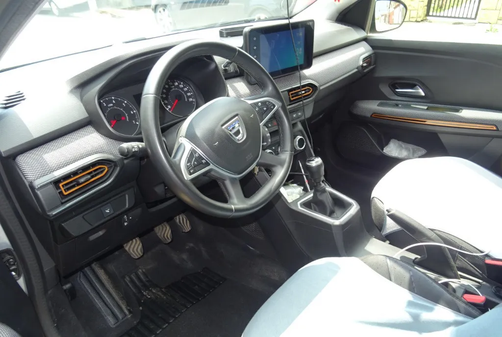 Dacia sandero stepway 8 700 eur