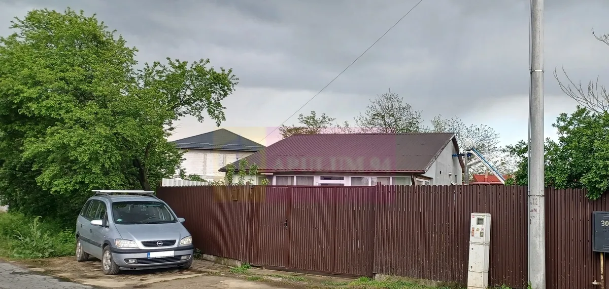 Sabareni casa 2 camere baie bucatarie terasa magazie