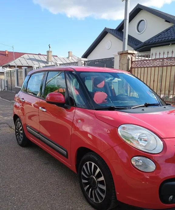 FIAT 500L 2016 - 1368/70 5 000 eur