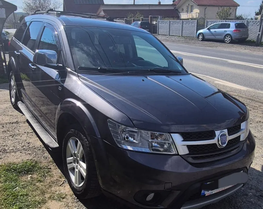 Fiat Freemont SUV 4x4 6 500 eur