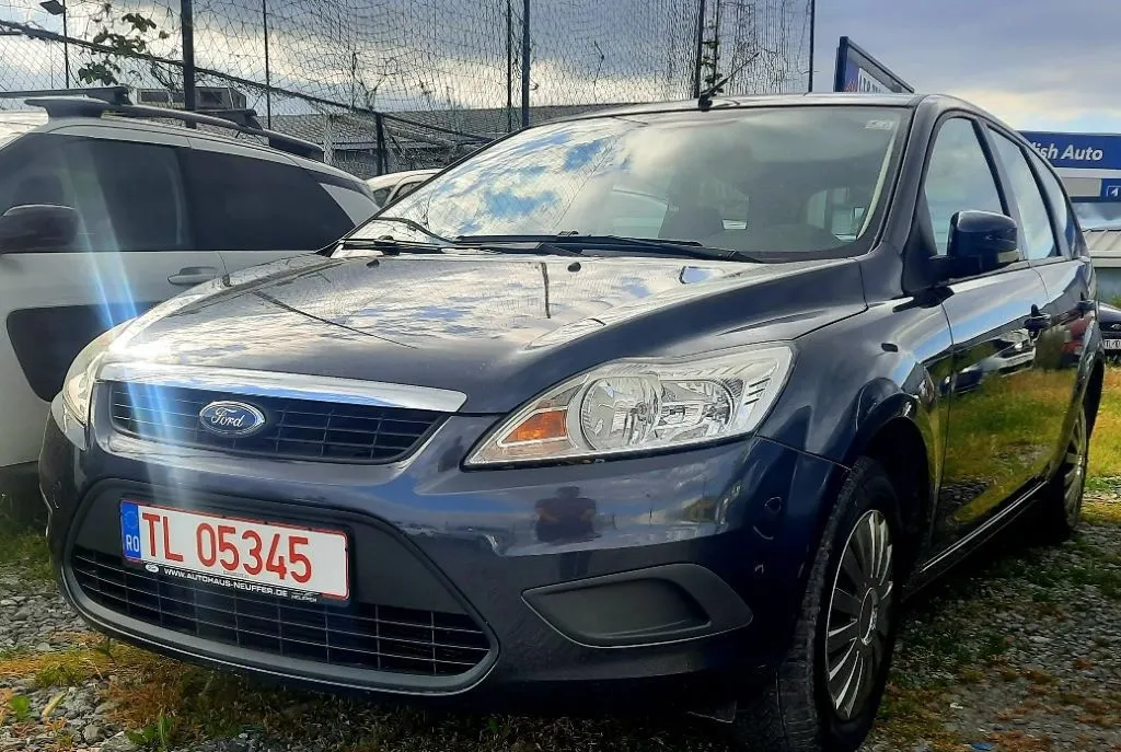 Ford Focus 1 8 16v 125 cp 2009 2 550 eur