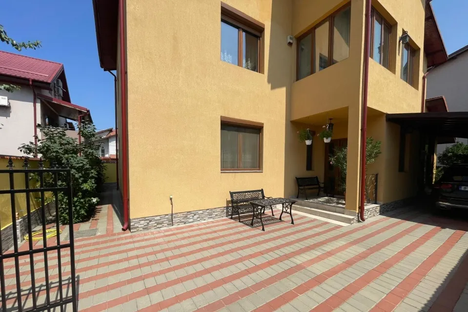 Popesti Leordeni Vila deosebita Strada Viilor Cartier Privat