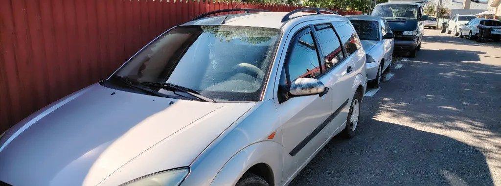 Ford focus mk 1 1 6 16V 1 100 eur