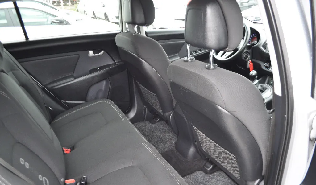 Kia Sportage 1 7 Crdi 7 550 eur