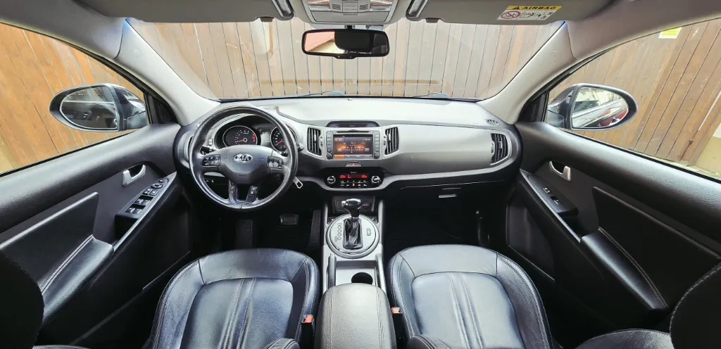 Kia Sportage Kia Sportage 2 0 4x4 Automat 184 CP EURO 5 55 000 lei