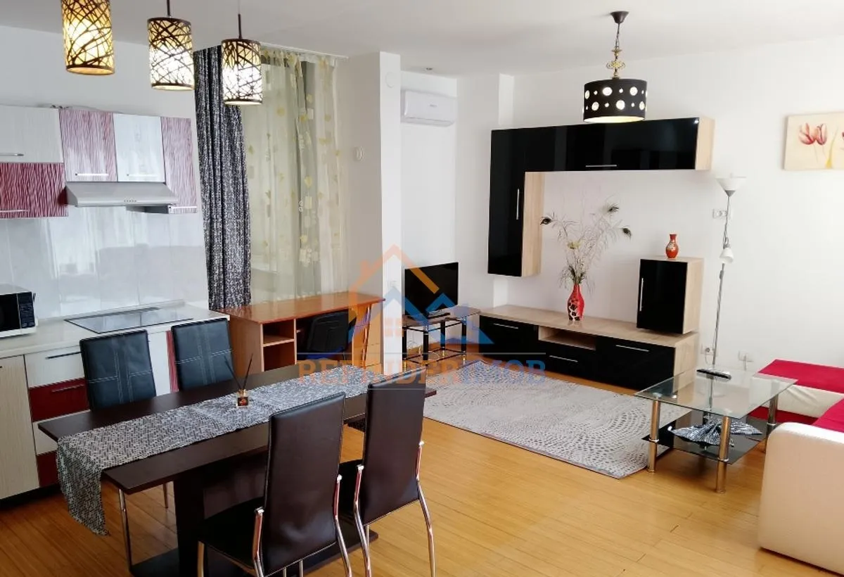 Marriott Palatul Parlamentului apartament 2 camere bloc nou