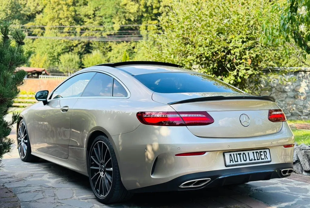 Mercedes e-klasse coupe e300 amg line 39 500 eur