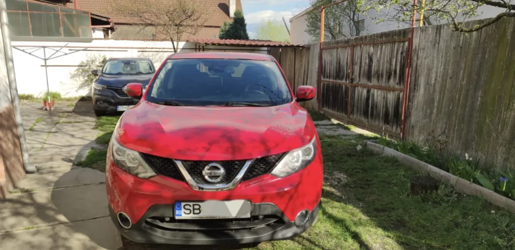 Nissan Qashqai 1 6dci euro6 4x4 2017 10 950 eur