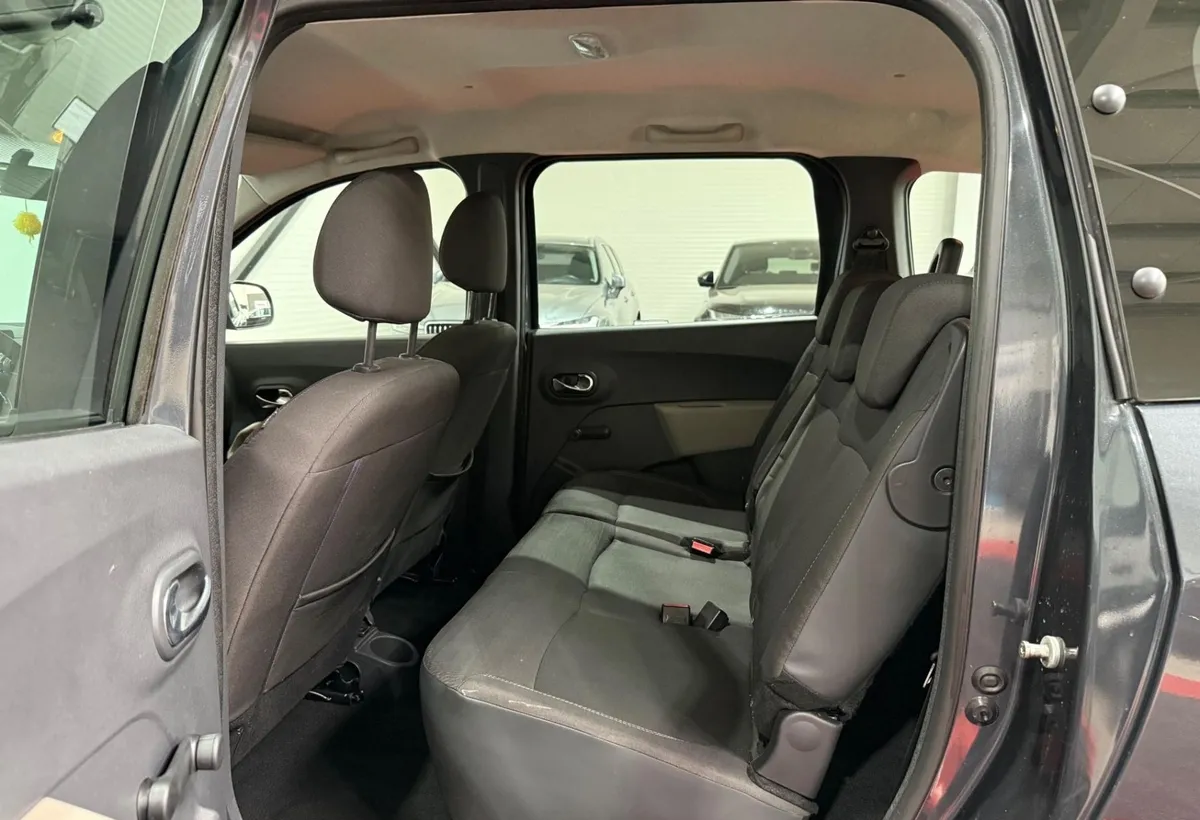 Dacia Lodgy