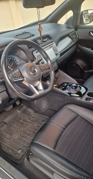 Nissan leaf tekna 14 000 eur