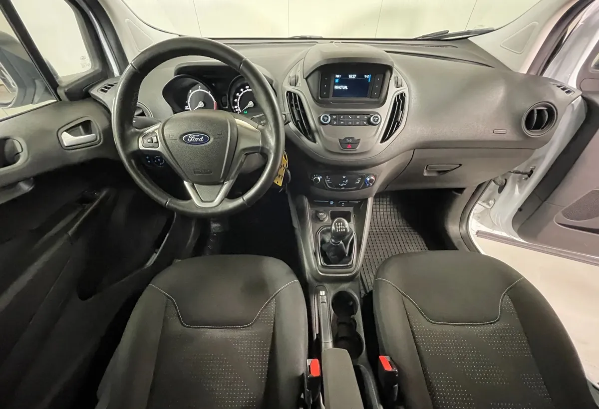 Ford Transit Courier