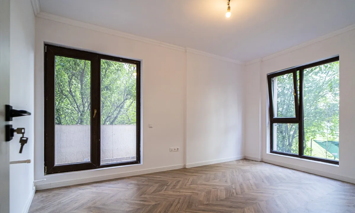 Prelungirea Ghencea 3 camere 62 mp terasa 20 mp teren 128 mp