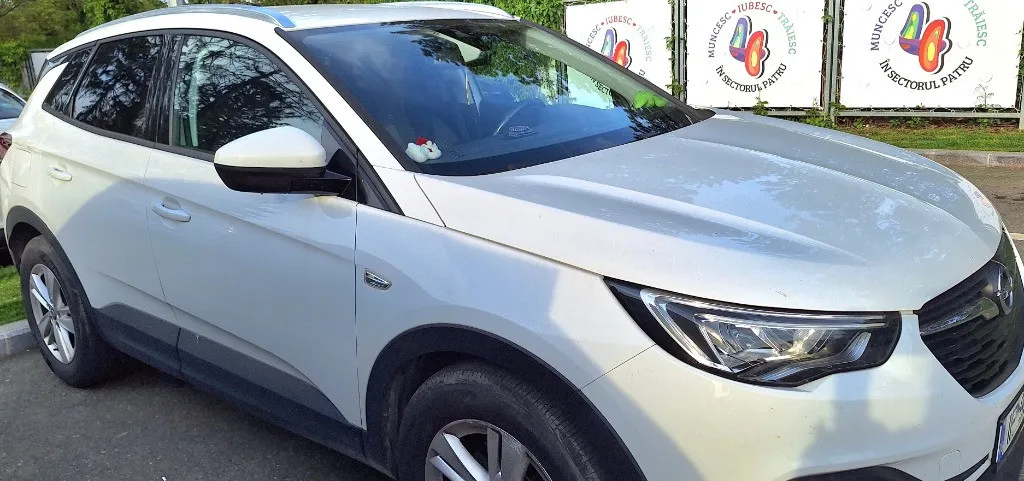 Opel Grandland X 2020 Automat Distributie schimbata 12 000 eur