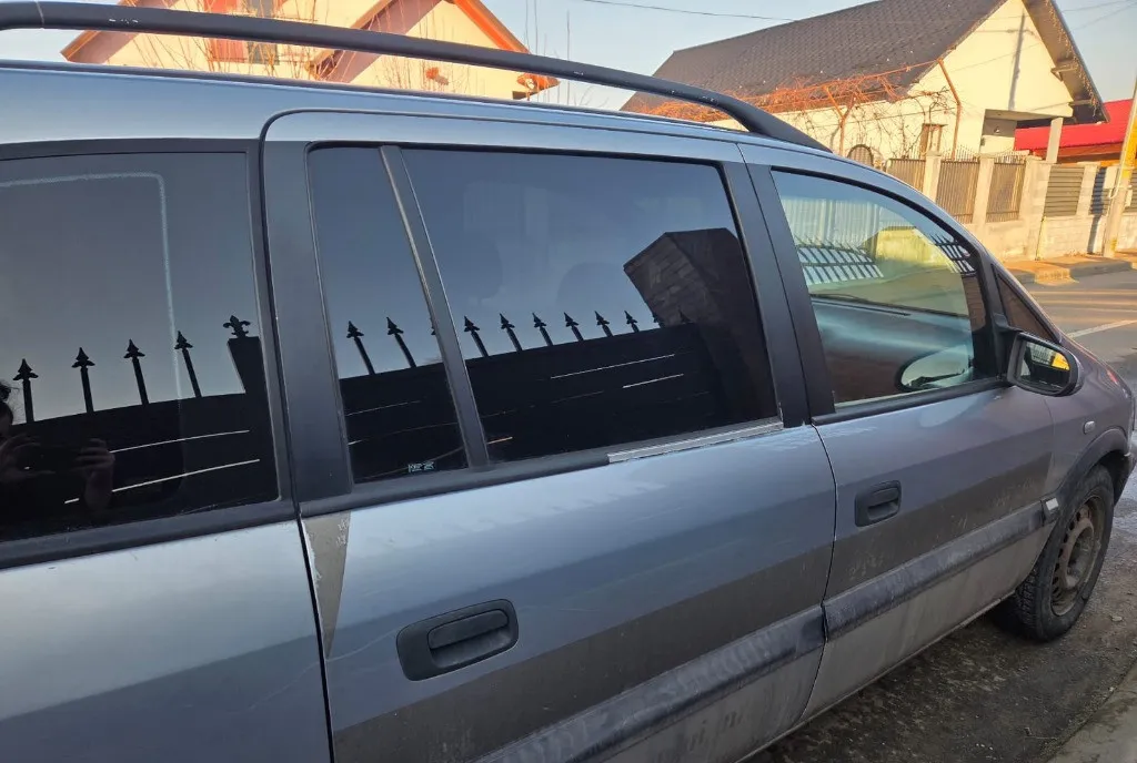 Opel zafira impecabila 6 500 lei