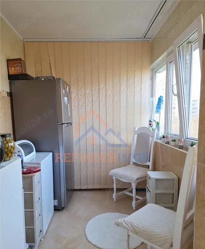 Drumul Taberei Valea Ialomitei /Apartament 3 camere / Mobilat utilat boxa / 74 mp / decomandat