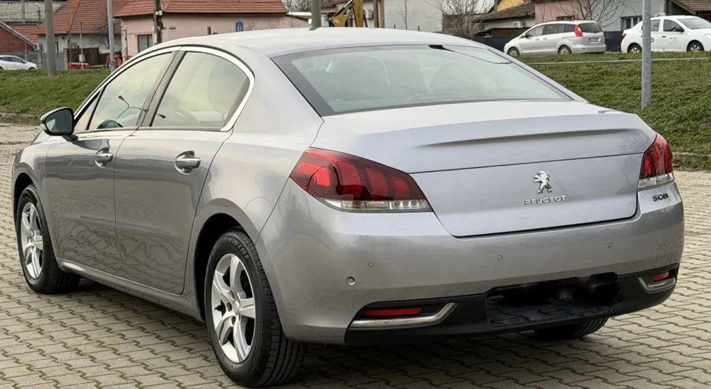 Peugeot 508 2015 7 900 eur