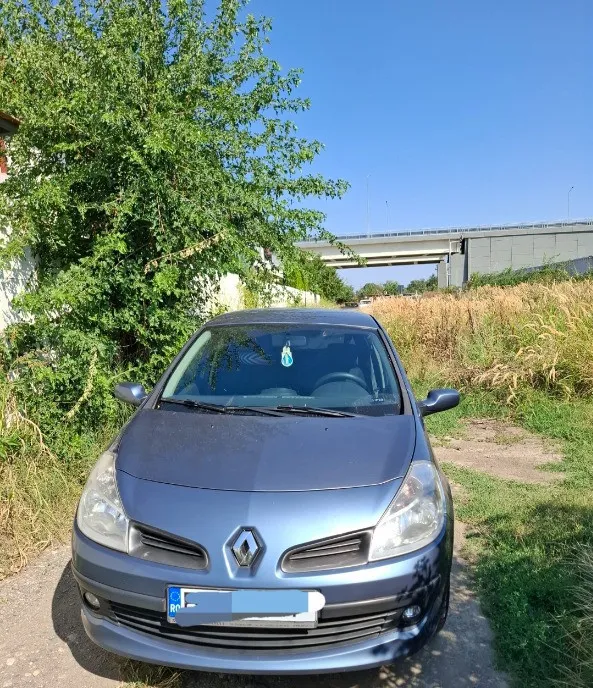 Renault Clio 3/2008 1 5 Dci 2 199 eur