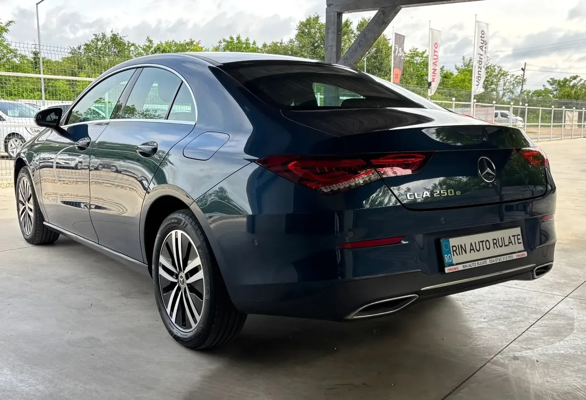 Mercedes Benz cla 250