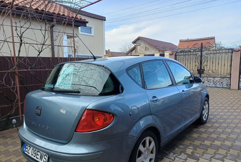 Seat Toledo 1 6 MPI 2 300 eur