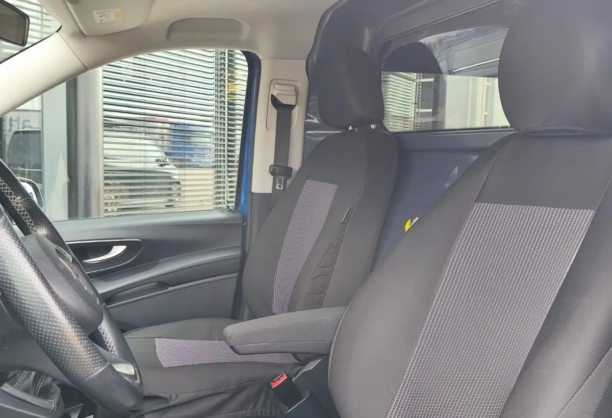 Mercedes Benz Vito