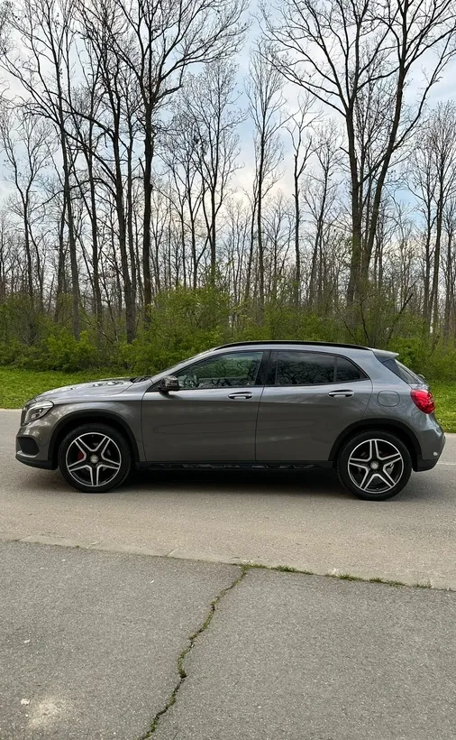 Mercedes Benz gla