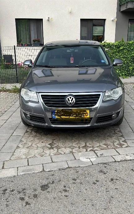 Vw passat b6 2008 289000 2 300 eur