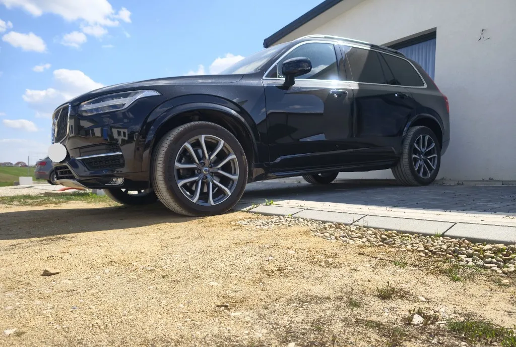 Volvo XC 90 2 0 D5 AWD 43 000 eur
